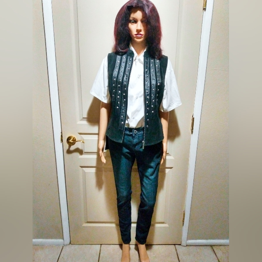 Vintage Peter Nygard Leather Suede Vest.
